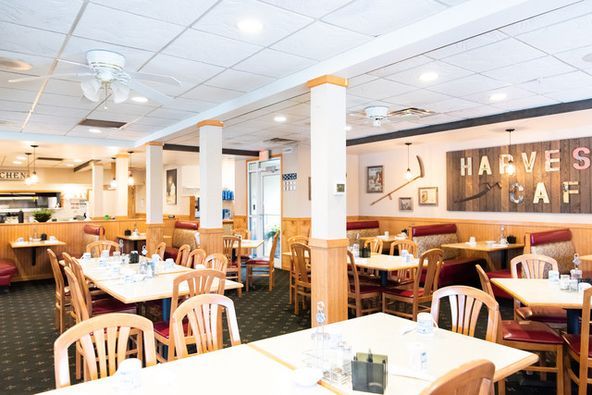 400 W South St, Plano, IL 60545